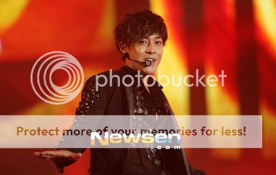 Kim Hyun Joong @ 2012 Asia Song Festival N4