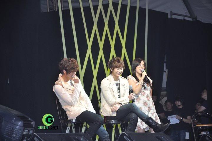 [YS+KJ] KyuJong & YoungSaeng AND Story in Manila (3) 180590_1825712491022_1486584824_32000775_3114814_n