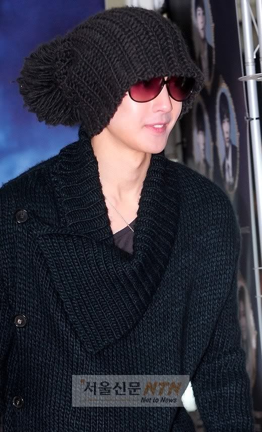 [HJL] En la premiere de 'Tears of Heaven' 240109719-1