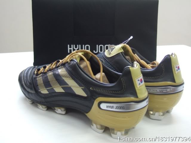 [random] Las botas de futbol de Kim Hyun Joong 8b31145ef406a410fbf2c0d5