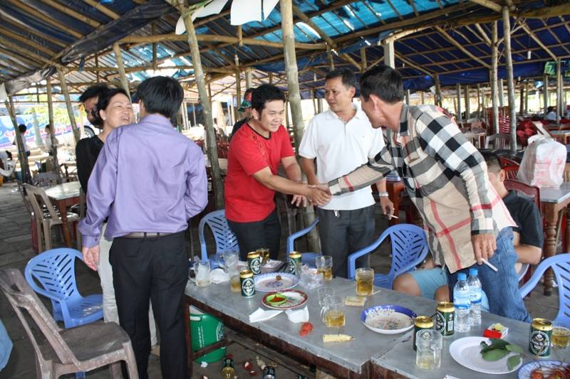 87TQT tham gia Công tác xã hội ở Lý Sơn, Hè 2012 DiBien71