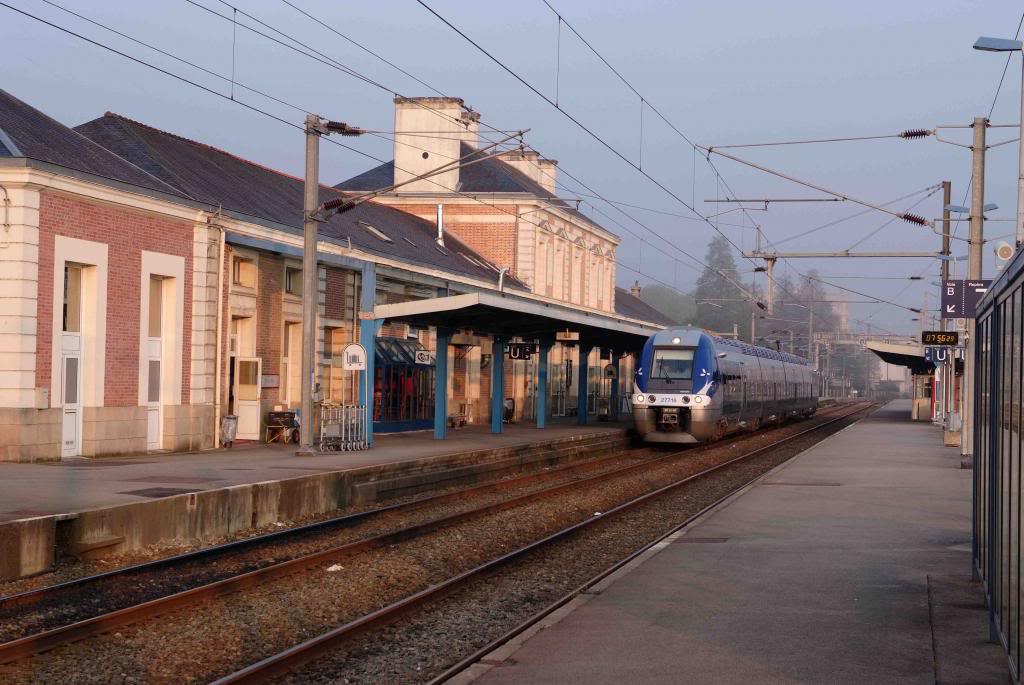 Trains en gare de Quimper en 2007 et 2009 2009_04210021