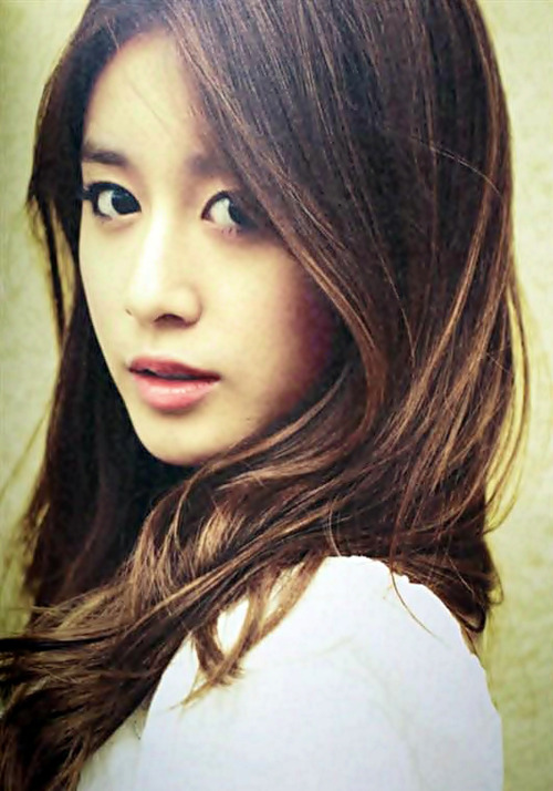 صور ابطال المسلسل الكورى حلم الشباب 2 Jiyeon-pics_zpse2b549d7