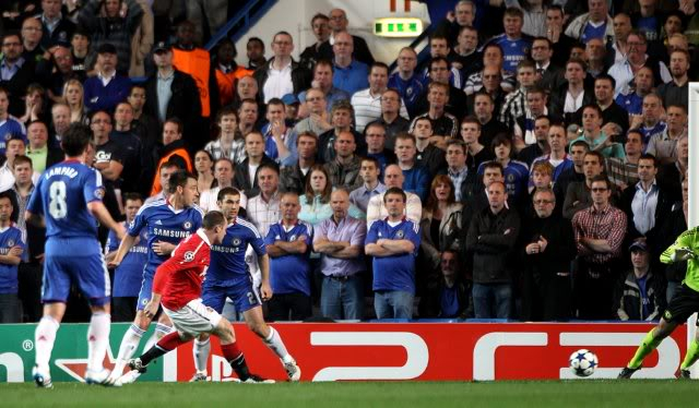 Lăng Kính Quỷ Đỏ: Hello, Wembley! ChelseaManUtd