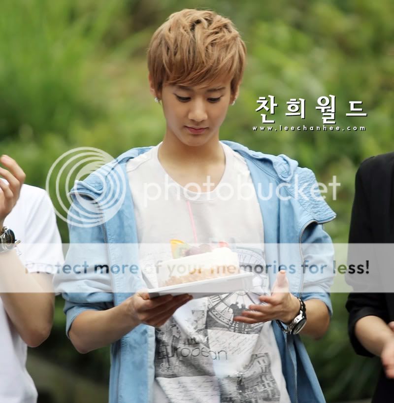 [14.08.2011] Niel's Bithday Pary après l'inkigayo IMG_9901