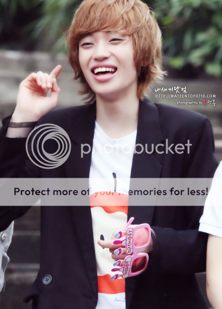 [14.08.2011] Niel's Bithday Pary après l'inkigayo C0123939_4e481d80d532f