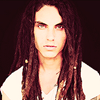 Samuel Larsen + dredy Dd6