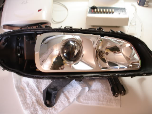 ULTIMATE HEADLIGHT Thread!!! Xenon/Halogen Comparison PICS   (56K-NO_ DSC02462