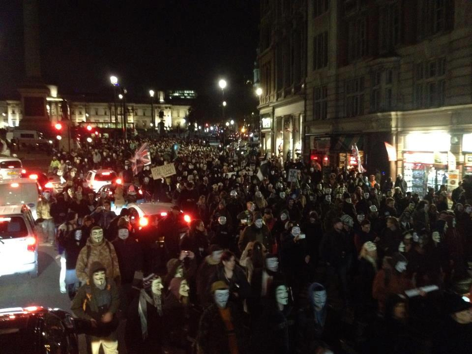 BREAKING NEWS: Anonymous movement protests in front of British Parliament November 5th 2012 552308_506518586033396_1093827878_n