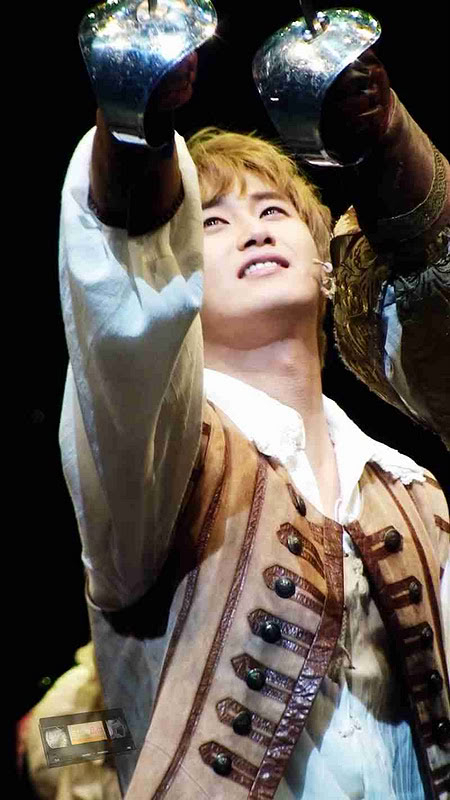 [YS] "The Three Musketeers" Musical Curtain Call (la ultima actuación) [16.12.11] (2) 16ys20