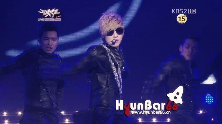 [HJL] MUSIC BANK Year End Special [23.12.11] (2) 393419_340474589312117_231614143531496_1454850_1816514899_n