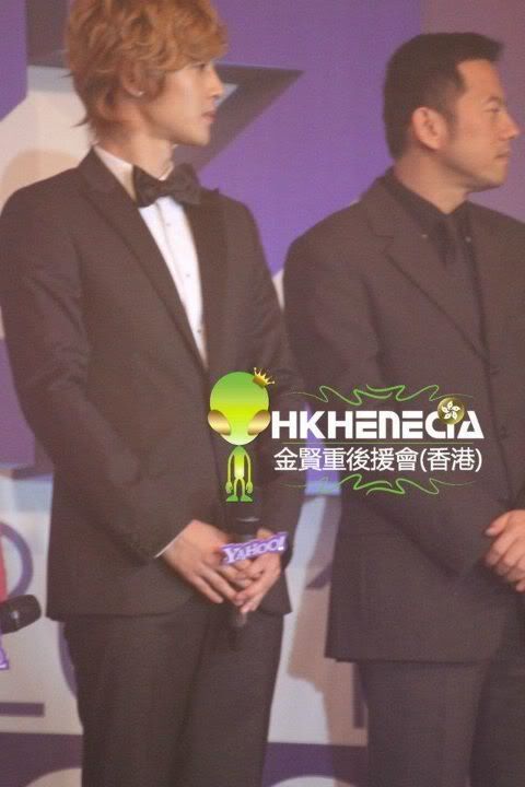 [HJL] 2011 Yahoo! Buzz Awards in Hongkong [20.12.11] (8)   396560_238892542847397_130589590344360_597460_1924645236_n