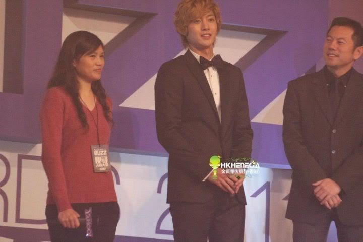 [HJL] 2011 Yahoo! Buzz Awards in Hongkong [20.12.11] (8)   399473_238892312847420_130589590344360_597455_1456311398_n