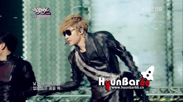 [HJL] MUSIC BANK Year End Special [23.12.11] (2) 401471_340478905978352_231614143531496_1454864_341997652_n