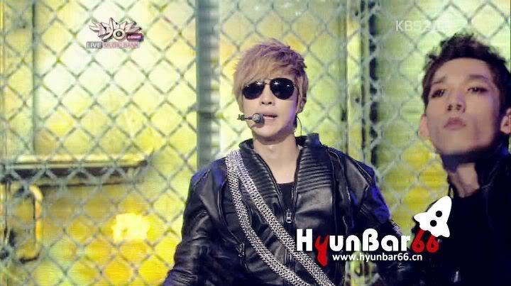 [HJL] MUSIC BANK Year End Special [23.12.11] (2) 408307_340473089312267_231614143531496_1454835_2092259887_n