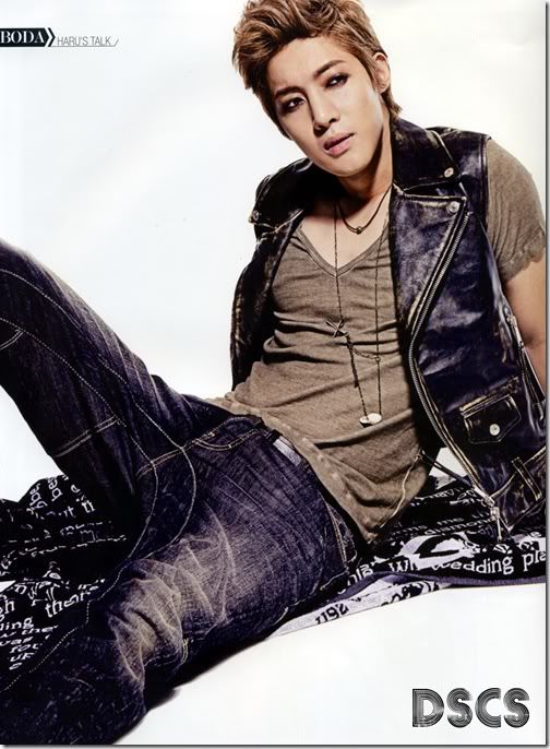 [scans] Kim Hyun Joong - BODA VOL.6 2011.12 Boda24