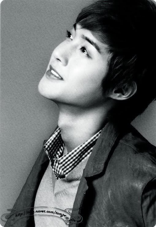 [scan] Kim Hyun Joong - LOTTE Duty Free 2012 Calendar Cal9-1