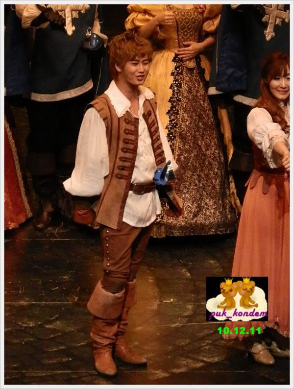 [YS] "The Three Musketeers" Musical Curtain Call [10.12.11]  P1