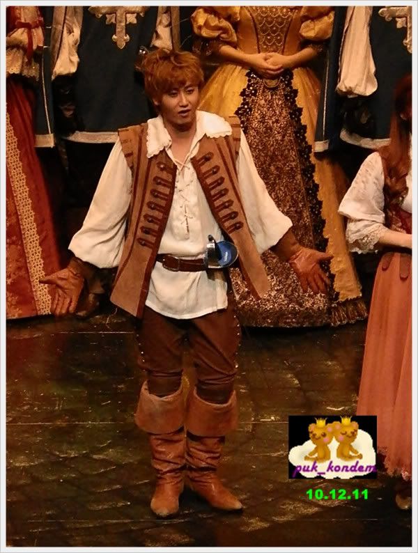 [YS] "The Three Musketeers" Musical Curtain Call [10.12.11]  P12