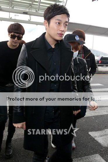 [PICS][08.03.13] DooJoon @  INCHEON AIRPORT DEPART TO JAKARTA 295526_436537929764111_459605438_n_zpsf40e9b66