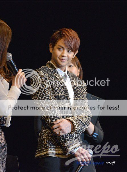 [PICS+VIDS] [26.04.13] Yoseob @ The  First Collage Mini Live Japan 524757_462585323833599_611772358_n_zpsfb01105f