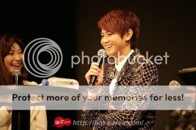 [PICS+VIDS] [26.04.13] Yoseob @ The  First Collage Mini Live Japan 931326_462586570500141_811720941_n1_zps6e217761