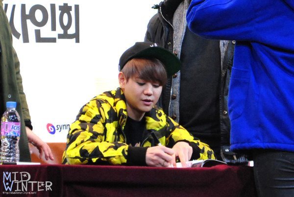 [PICS][30.12.12] Yoseob @ "The First Collage" Fansign in Daejeon & Myeongdong 45041_397104003715065_1583536820_n_zpsb5adf258