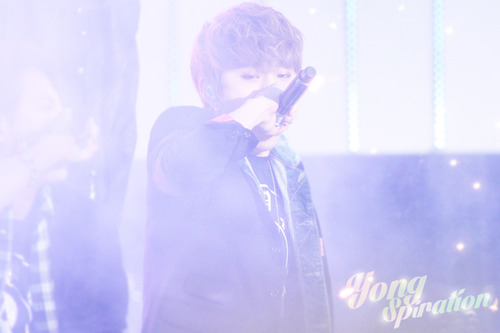 [PICS] [10.05.13] Junhyung @ Music Bank Osong Special Tumblr_mmlc3t0Qdw1qc4drwo5_500_zps0d47ae44