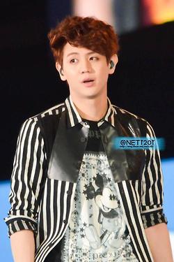 [PICS] [11.05.13] Yoseob @ Dream Concert 2013 Tumblr_mmoggpcXOY1qi47vpo2_250_zps21130288