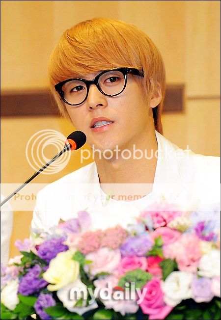 [PICS][18.06.13]  DongWoon @ KTO TIC, KTO Ambassador Ceremony Tumblr_moktr3kvyL1qzjehuo1_500_zpsd228cc06