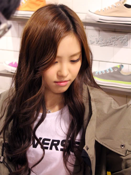 [PICS] Tổng hợp ảnh Naeun @ converse event Tumblr_m0iwinG0uh1r44g2jo2_250