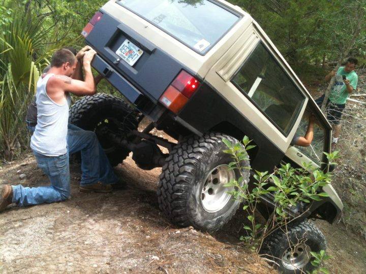 1992 XJ "Project Florida Crawler" - Page 4 319786_10150723629678207_701018206_9775770_609476283_n