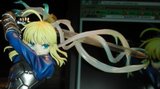 [Review] Saber Triumphant Excalibur -Fate/Stay Night- (Good Smile Company) Th_DSCN4102-copia