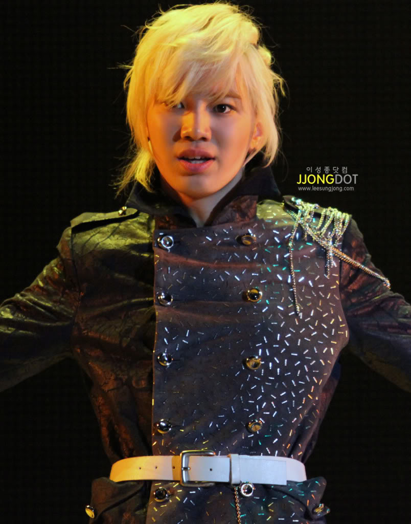 Lee SungJong 이성종  05f19583ed6dda859023d95f