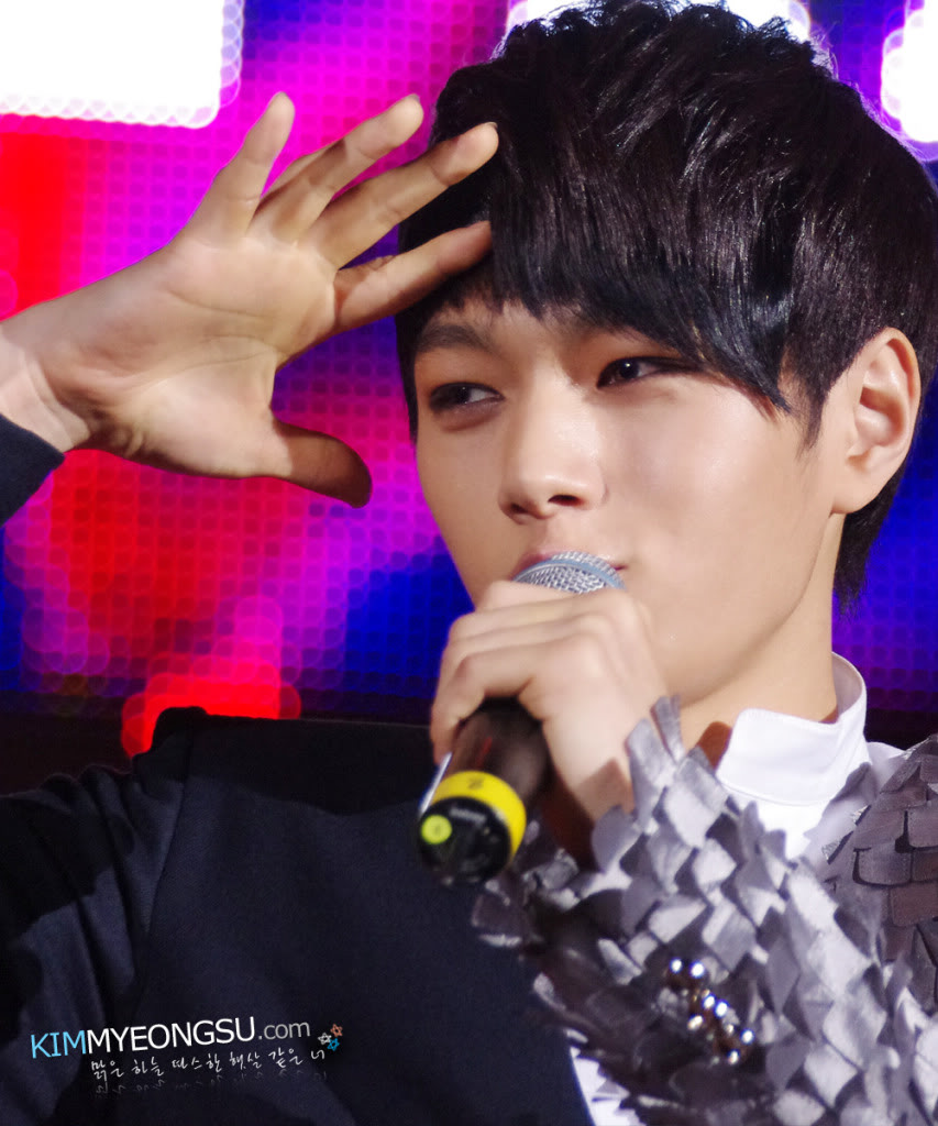 Kim MyungSoo 김명수 aka L 8f7c658445d39d78c75cc30d