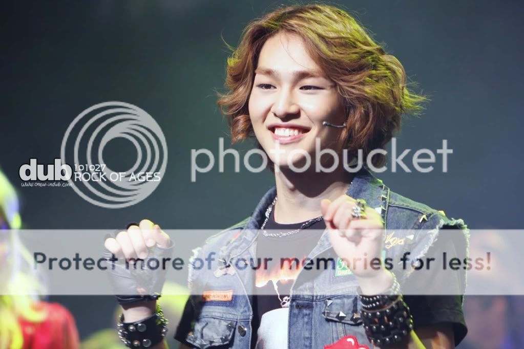 Onew en ROA *¬* 2-3