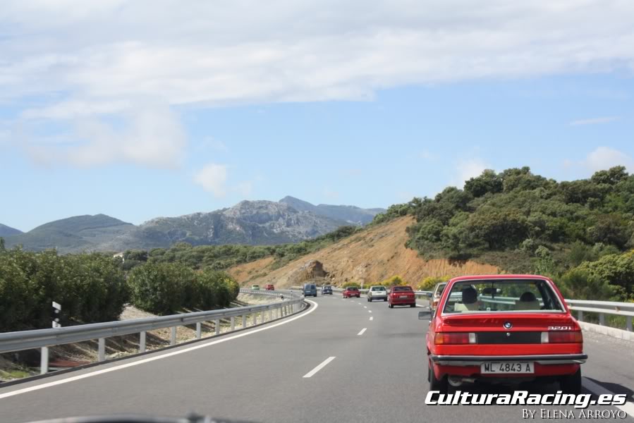 VII RUTA CLASICOCHE: Sábado 7/5/11 - TREPANDO OLLAS - Página 2 CR212