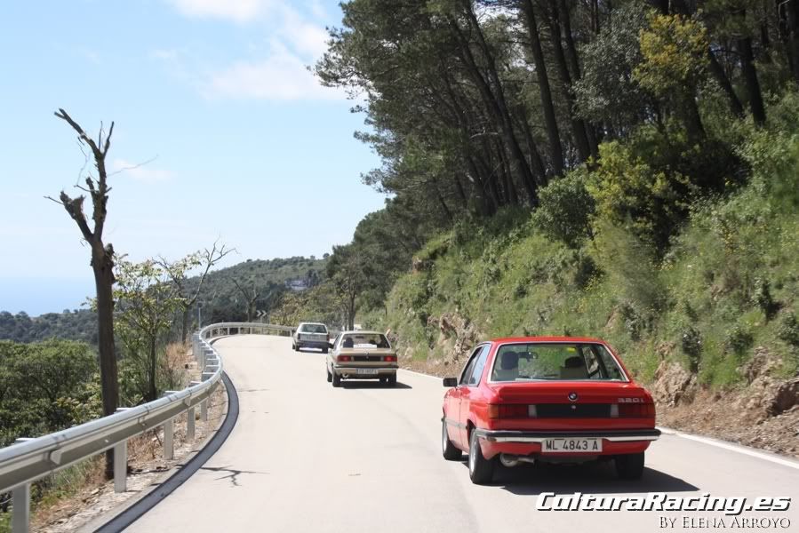 VII RUTA CLASICOCHE: Sábado 7/5/11 - TREPANDO OLLAS - Página 2 CR401