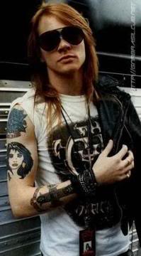 Masih inget sama om Axl Rose??ini loh axl rose sekarang  Axl