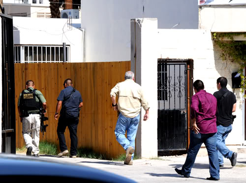 PEP revientan casa con ''Narco-Excavadora'' y ''Narco-Tunel'' Hoyo-2