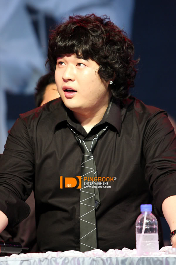 [PIX] 080527 THAILAND PRESS CON + FAN MEETING (FAN TAKEN PICS) 000000000a