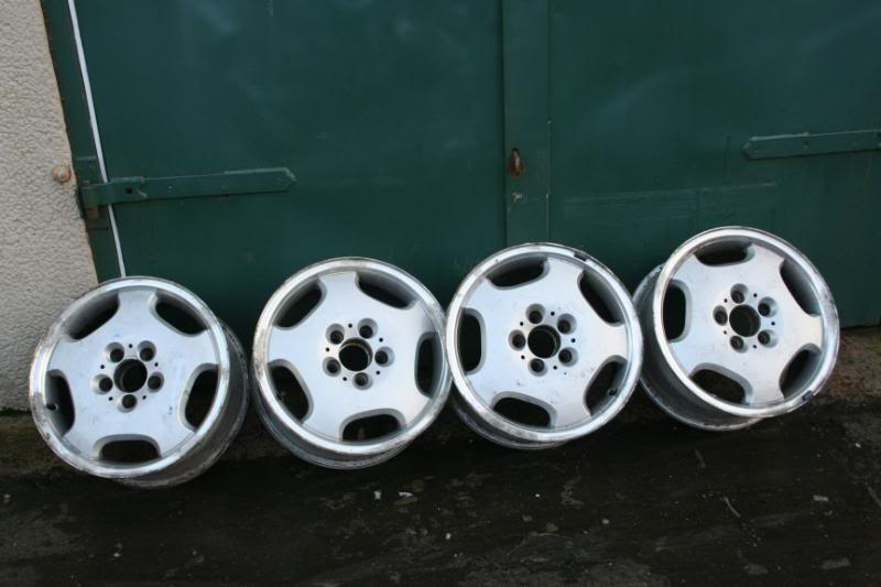 16" Mercedes Alloy Wheels 010-1