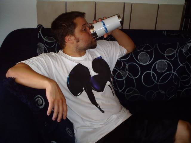 Epic Mickey shirt DSC01646