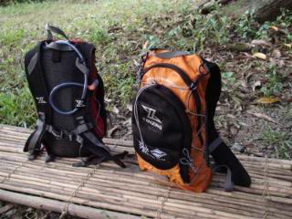 Technical Packs, Bags, Thongs & Sandals for your outdoor needs DSC00408Medium