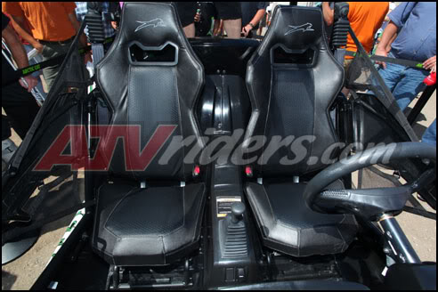 NEW-pics of Wildcat from 50th Annv  2012-arctic-cat-wildcat-1000i-ho-sxs-utv-seats-492