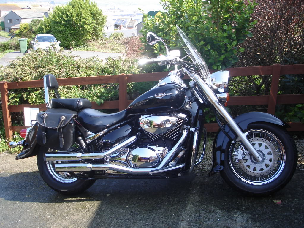 Pledge's bike .......... 2007 Suzuki Intruder C800 DSC01753