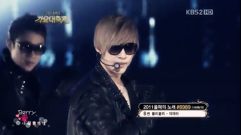 [HJL] "RAINISM" Performance at 2011 SBS Gayo Daejun Festival [30.12.11] 30sc1