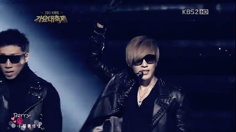 [HJL] "RAINISM" Performance at 2011 SBS Gayo Daejun Festival [30.12.11] 30sc4