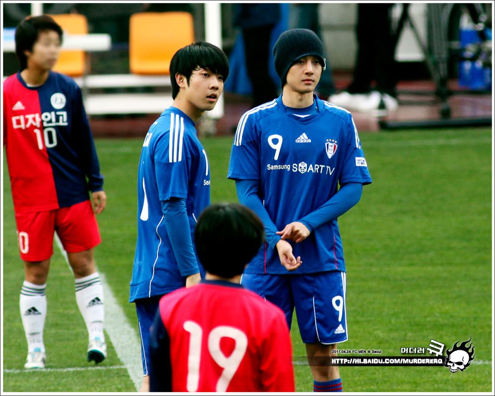 [HJL] FC MEN Soccer Match [24.04.11] (2) 7f9a7e25be46ed6b8644f91e