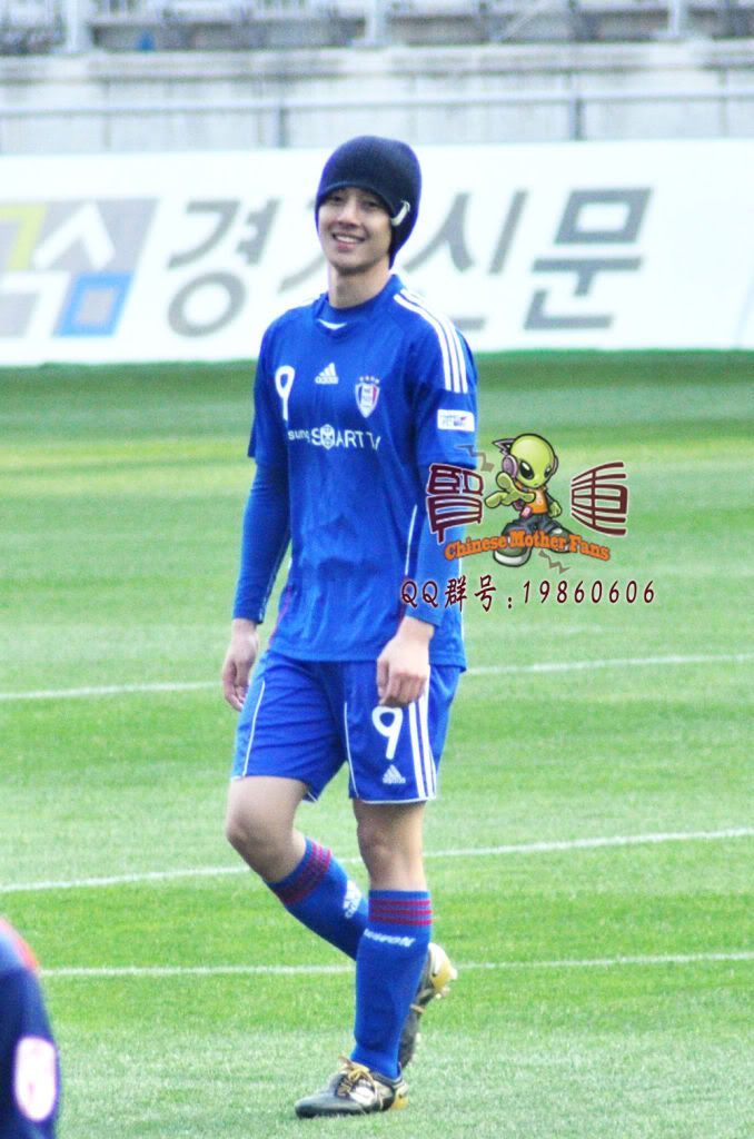 [HJL] FC MEN Soccer Match [24.04.11] (2) 8f1dc6d9303598818f10296d